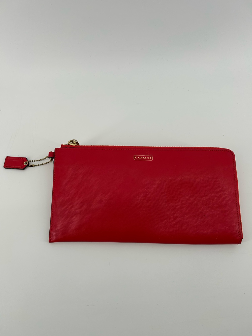 Coach Darcy Hold-All Red Zip-Around Wallet
